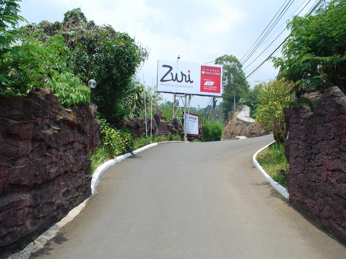 Zuri Resort Cipanas Puncak Exterior photo